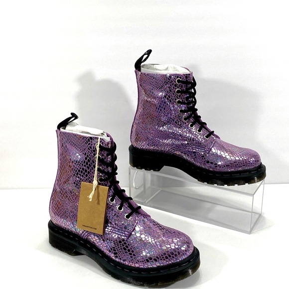NEW DR. MARTENS 1460 PASCAL BOOTS - Picture 8 of 11